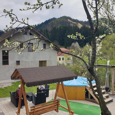 Casa cu povesti Rosia Montana Hotel Luaran gambar